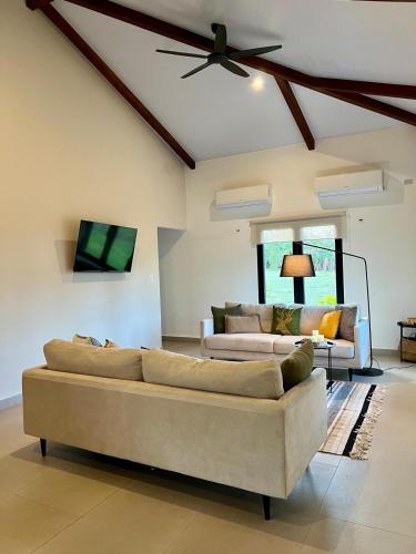 La Casita 4BR Private Paradise with Pool in Pedasi