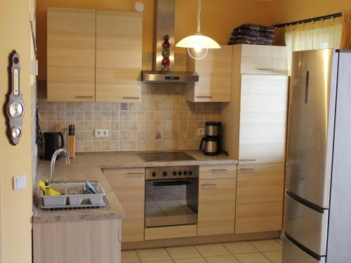 Kitchen, Bungalow in Borgerende-Rethwisch mit Sauna in Borgerende-Rethwisch