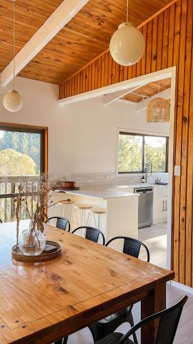 . The Treehouse - a home with stunning rural views