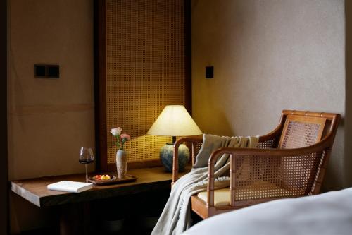 Double Room image 2