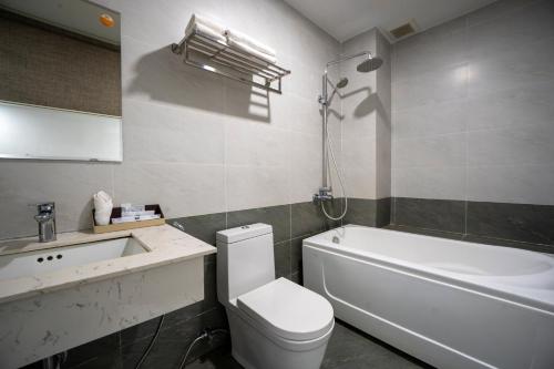 Chiic House 5 - Khách sạn tình yêu