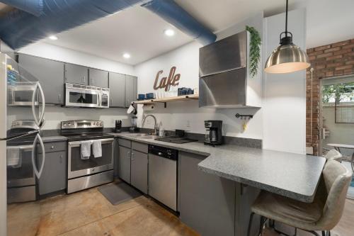 Chic & Cozy Midtown 1BR Pool Prime Location, Phoenix (zdjęcie 3)