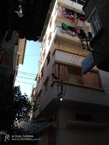 شقة مفروشة للايجار بدمياط القديمة