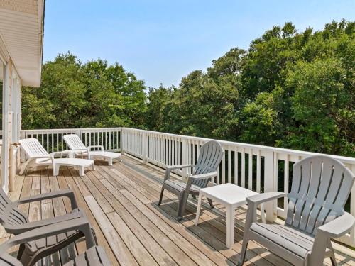 บริการและสิ่งอำนวยความสะดวก, 4160 - Shipley in คิตตี้ฮอว์ค (NC)