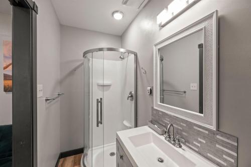 5 Blueberry Tiny Home by Vacation Your Way in Hico, USA