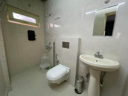 K K HOME Stay - image 4