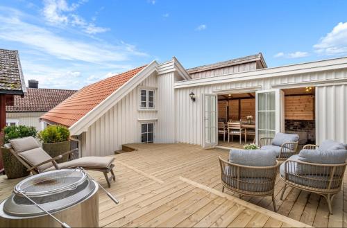 Idylliske Nordbyen - Brygga i Tønsberg in Tonsberg City Center