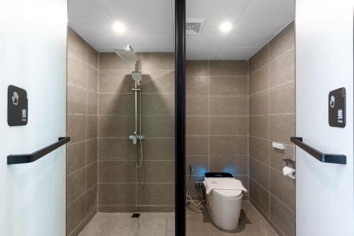 Rama9 No1 Hotel Room Type - Twin Room
