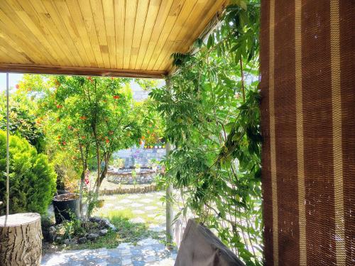 Cocina, NarInn Guesthouse in Ismailli