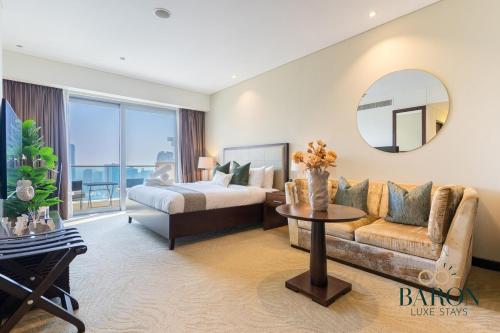 The Classy - Premium Staycation at JW Marriott, Dubái