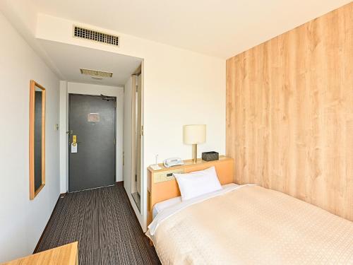 Single Room - Non-Smoking