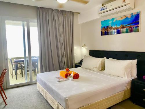 room detail thumbnail 0