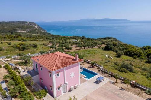Oprema, Villa Roz by Villa Plus in Elios Proni
