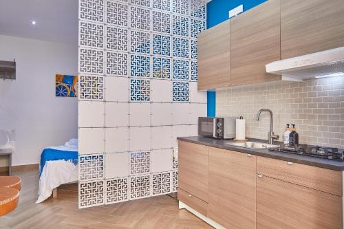 Sogno Azzurro Monolocale Superior al Centro Storico a 2 passi da Ballarò con Self Check-in, Palermo (photo 10)