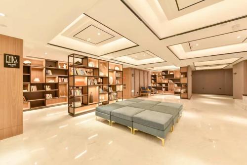 大堂, 北京復興門亞朵酒店 (Atour Hotel Beijing Fuxingmen) in 金融街
