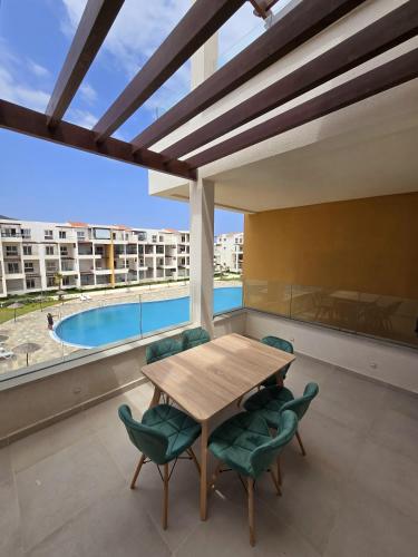 Balcony/terrace, Appartement cosy avec vue piscine Mirador Golf 3 in Cabo Negro