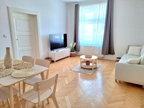 Apartment Boho - Old Town, Bratislava (photo 10)