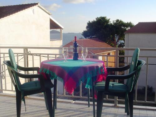 One-Bedroom Apartment with Balcony image 1