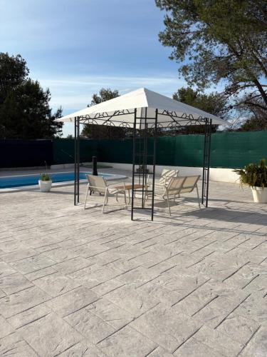 Chalet con piscina dogfriendly gîte à louer Soneja