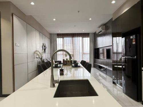 Times Apartment 8 - image 14