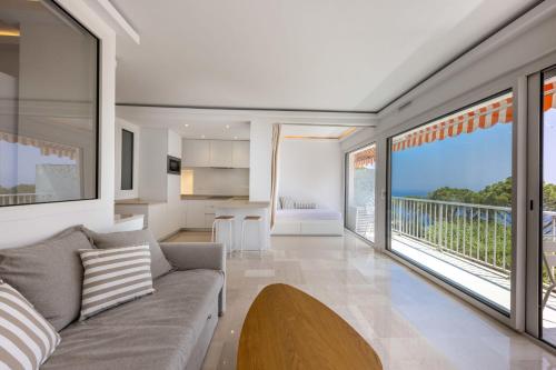 06DB Magnificent flat with incredible view Mont Boron in Mont Boron