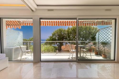 06DB Magnificent flat with incredible view Mont Boron in Mont Boron