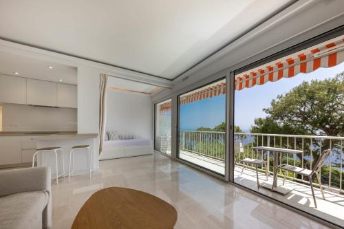 06DB Magnificent flat with incredible view Mont Boron in Mont Boron