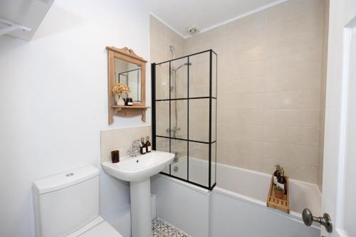 Victorian WFH Haven with Free Parking, Manchester (Foto 7)