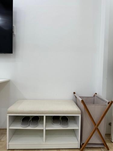 Double Room with Balcony image 3