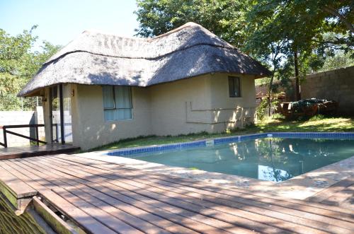 Chobe Sunset Chalets in Kasane