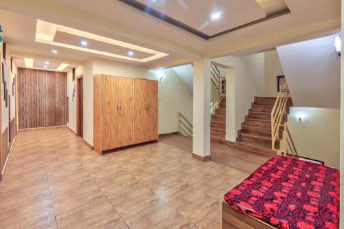 Hotel Vijayant - By The Mount Heaven in Siyal