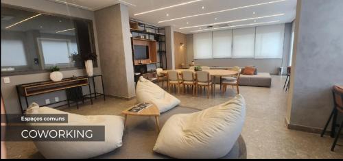 Stay In Faria Lima- Confortável e elegante no melhor ponto da Faria Lima, San Paolo (foto 3)