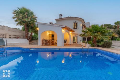 Villa image 6