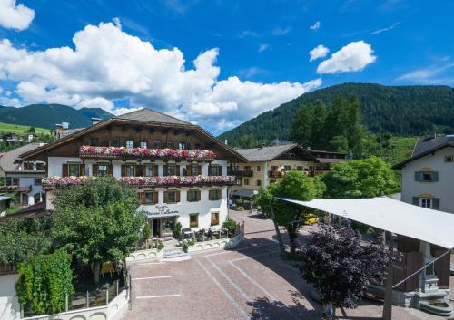 Hotel Weisses Lamm, Welsberg-Taisten