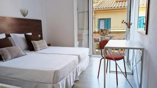 Double or Twin Room with Balcony