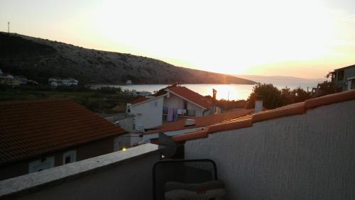 Apartment with Balcony image 6