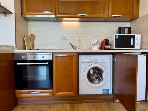 Cosher - Gardenia Palace Apt 10, Pomorie (Foto 3)
