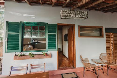 Quadruple Room with Terrace image 5
