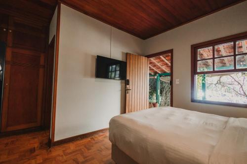 Quadruple Room with Terrace image 2
