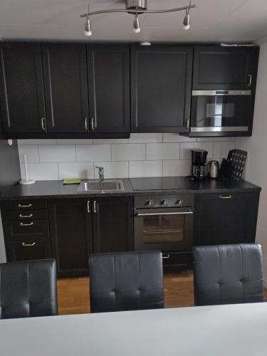 Kitchen, Centrum apartment Lindvallen near Radhuset Restaurang & Bar