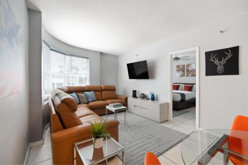 South Beach Luxury, 2 Bedroom, Across from Beach