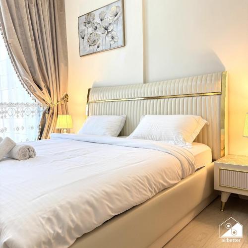 Stylish Pool View 1BR l Central Medyan Escape, Dubai (foto 5)