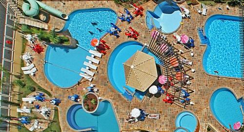 Thermas Place Suítes Caldas Novas temporada (Thermas Place Suites Caldas Novas temporada) in J 熱里夸拉