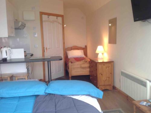 The Wee Housie, Talmine in 米德敦