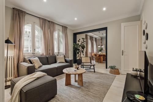 Cember - 3 bedrooms and patio in Sant Gervasi, Barcelona (zdjęcie 7)