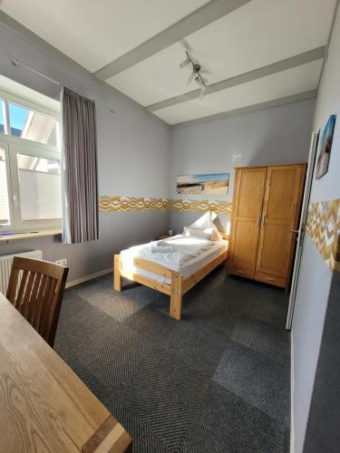 1 twin bed