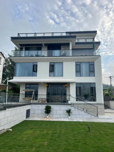 Tonglu Lanyu Yunting Homestay – khách sạn tại Quận Tong Lu