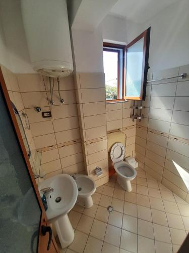 One-Bedroom Apartment with Balcony image 8