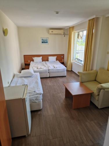 Standard Triple Room room in Family Hotel Romantik
