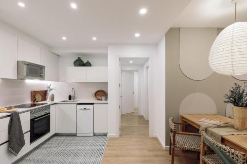 Cantone - 2 bedrooms, balcony and terrace in Ciutat Vella, Barcelona (fotografie 6)
